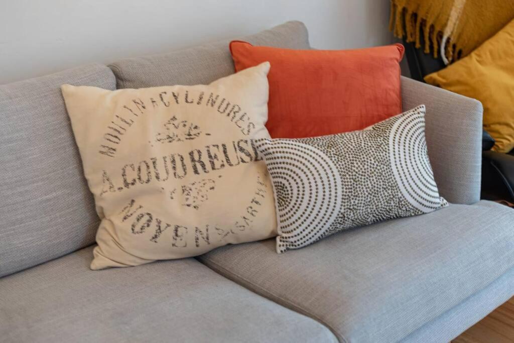 Historic Beauty In The Cbd! Parking And Wifi Apartment Launceston Bagian luar foto
